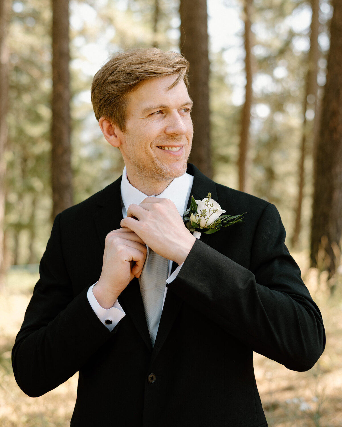 backyard_intimate_wedding_spokane_washington_06
