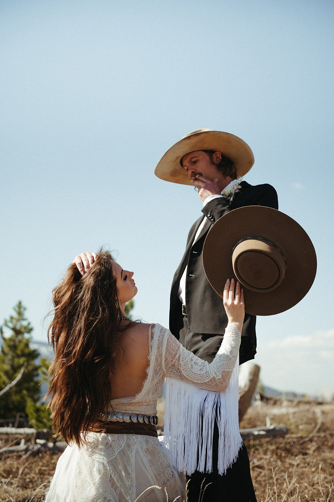 western-boho-glacier-park-elopement-presley-gray-photo-9402