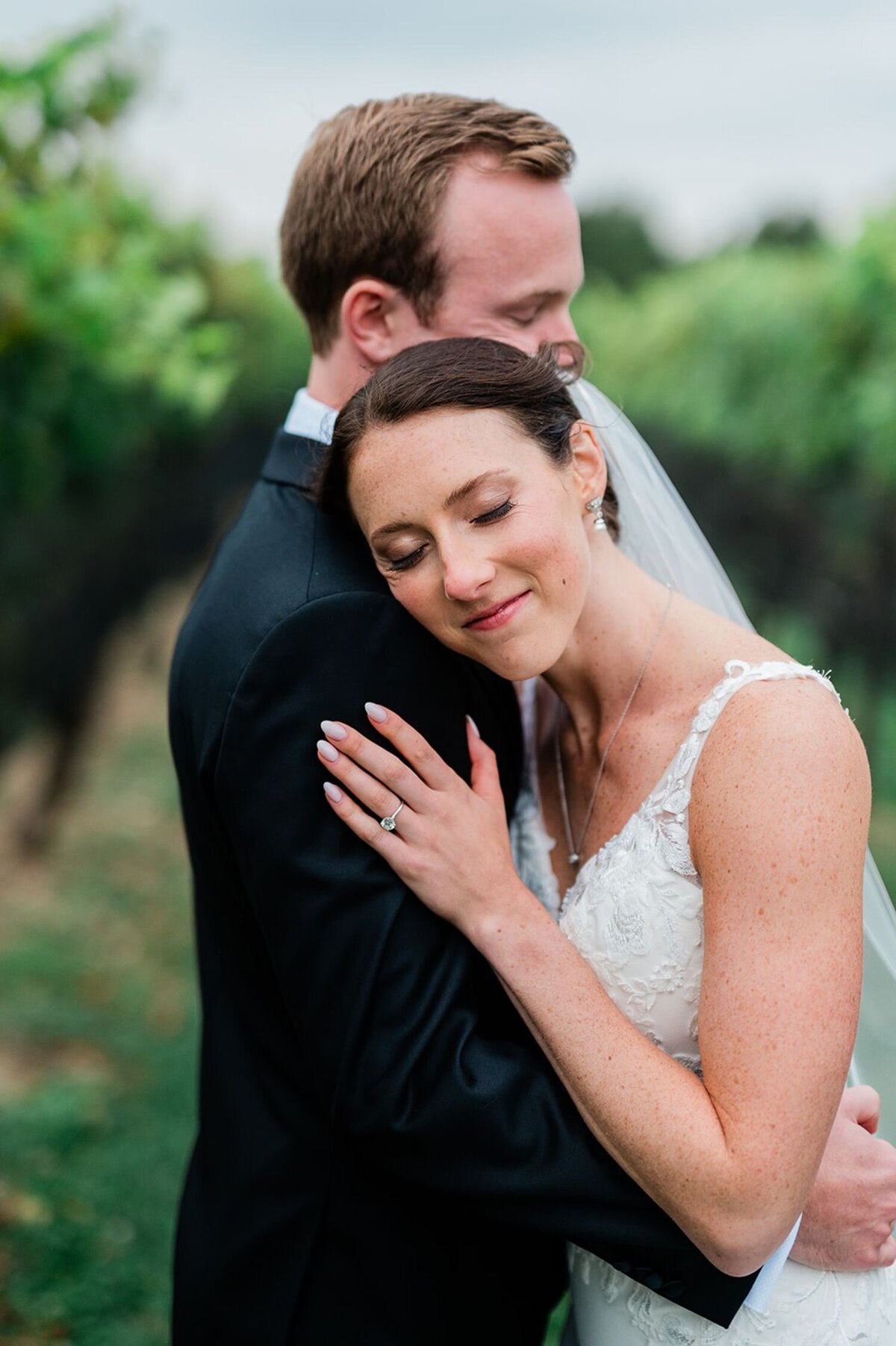 jonathan-edwards-winery-wedding-margit-anne-photography-38