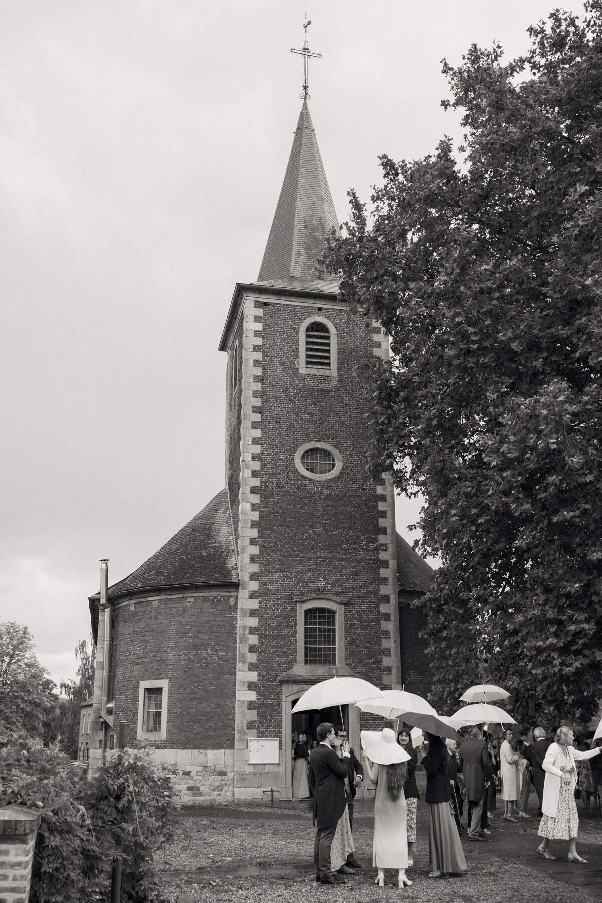 55-29072023-950A5157-Olivia-Poncelet-Wedding-Photographer-Belgium-Clos-Saint-Michel-d-Upigny-LC-WEB-150