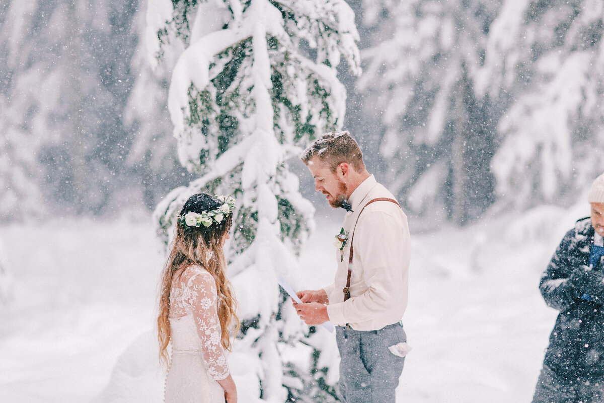 Winter Mount Hood Wedding, Rachel Howerton Photography (28)