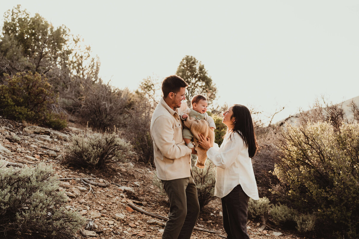 joy-filled-family-session