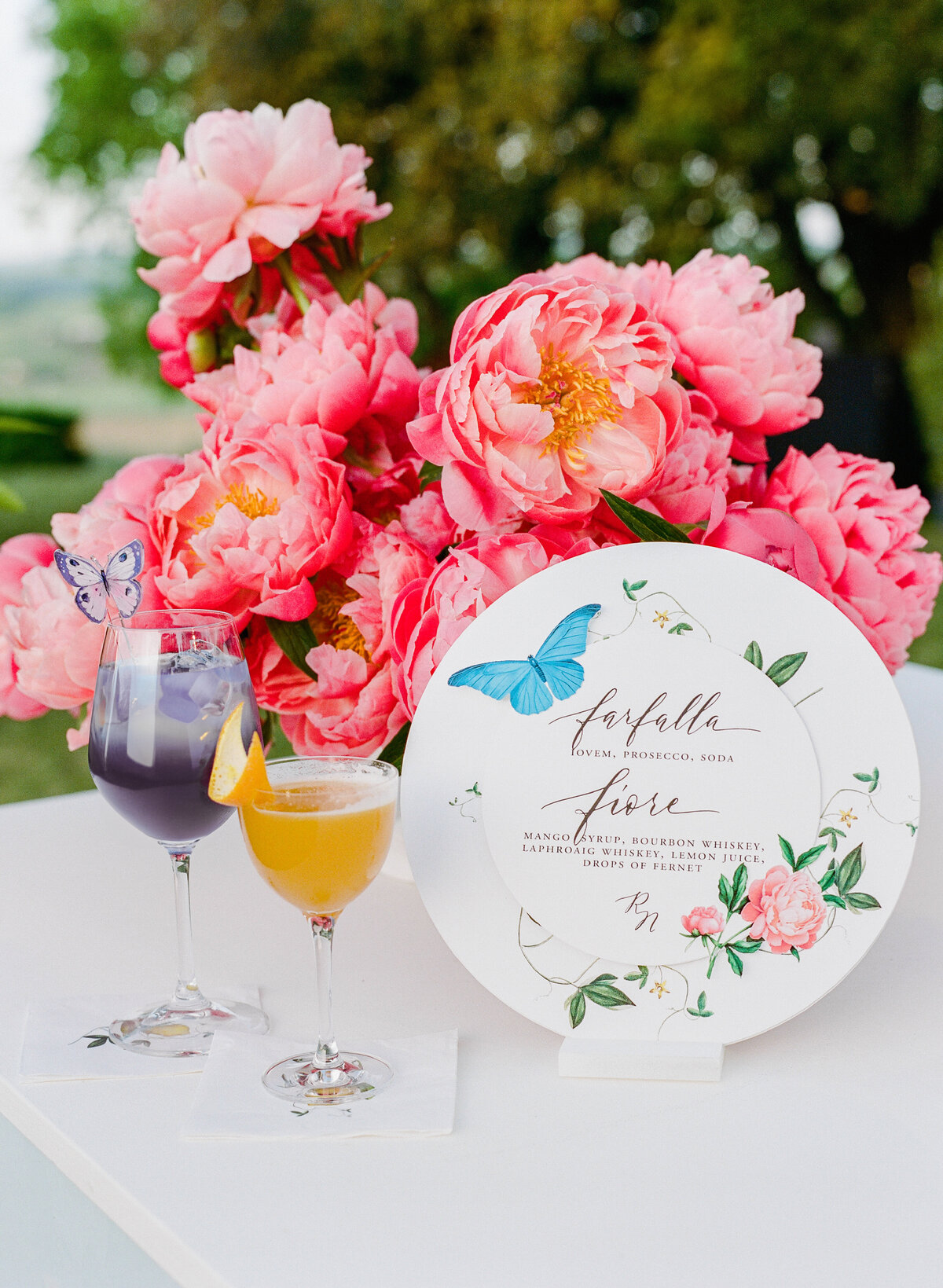 29-rebecca-yale-tuscany-floral-wedding-borgo-finocchieto