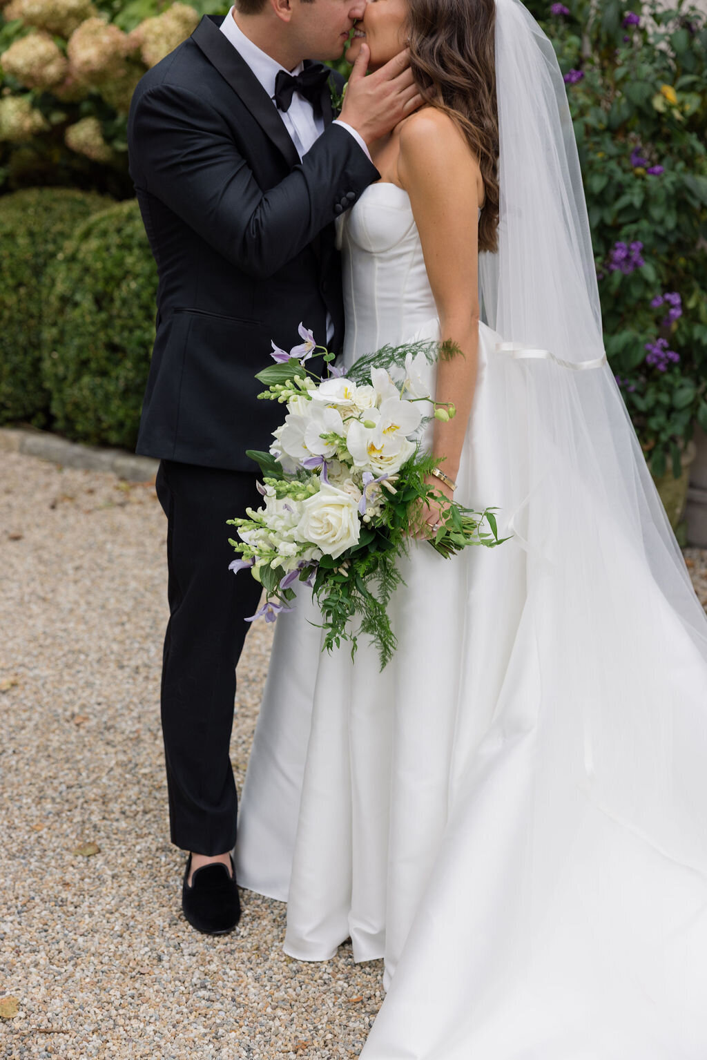 orchid-wedding-bouquet-greenwich-ct