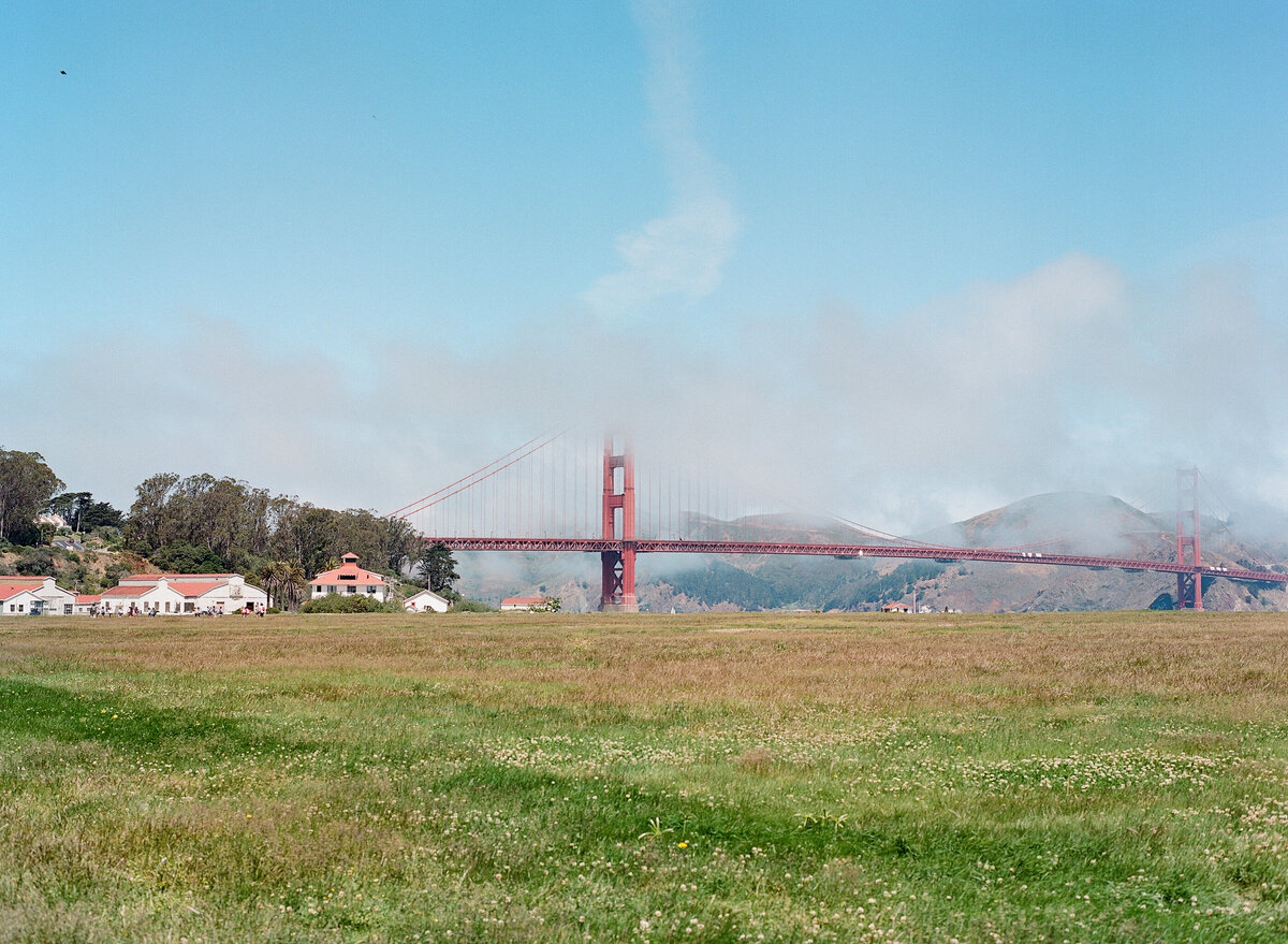 Film wedding photo of golden gate bridge in San Francisco by California best wedding photographer