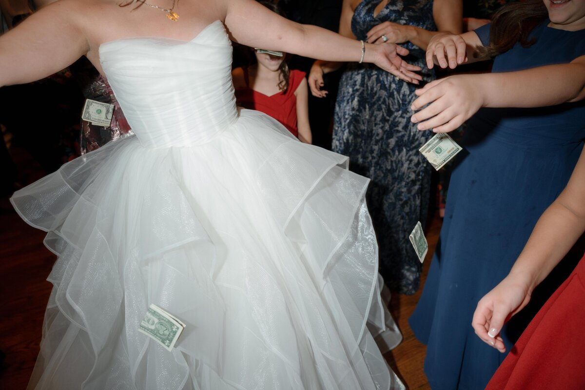greek-wedding-celebration-traditions