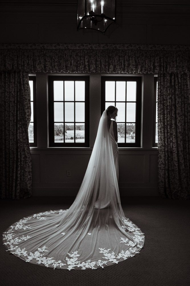 charleston-wedding-photographer-documentary-style-luxury-wedding-photographer-near-me