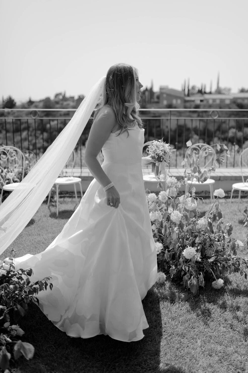 Flora_And_Grace_AirellesGordes_Provence_Editorial_Wedding_Photographer-343-1