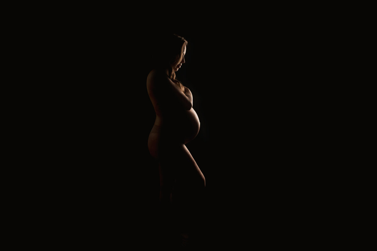 Studio Maternity Edit 05