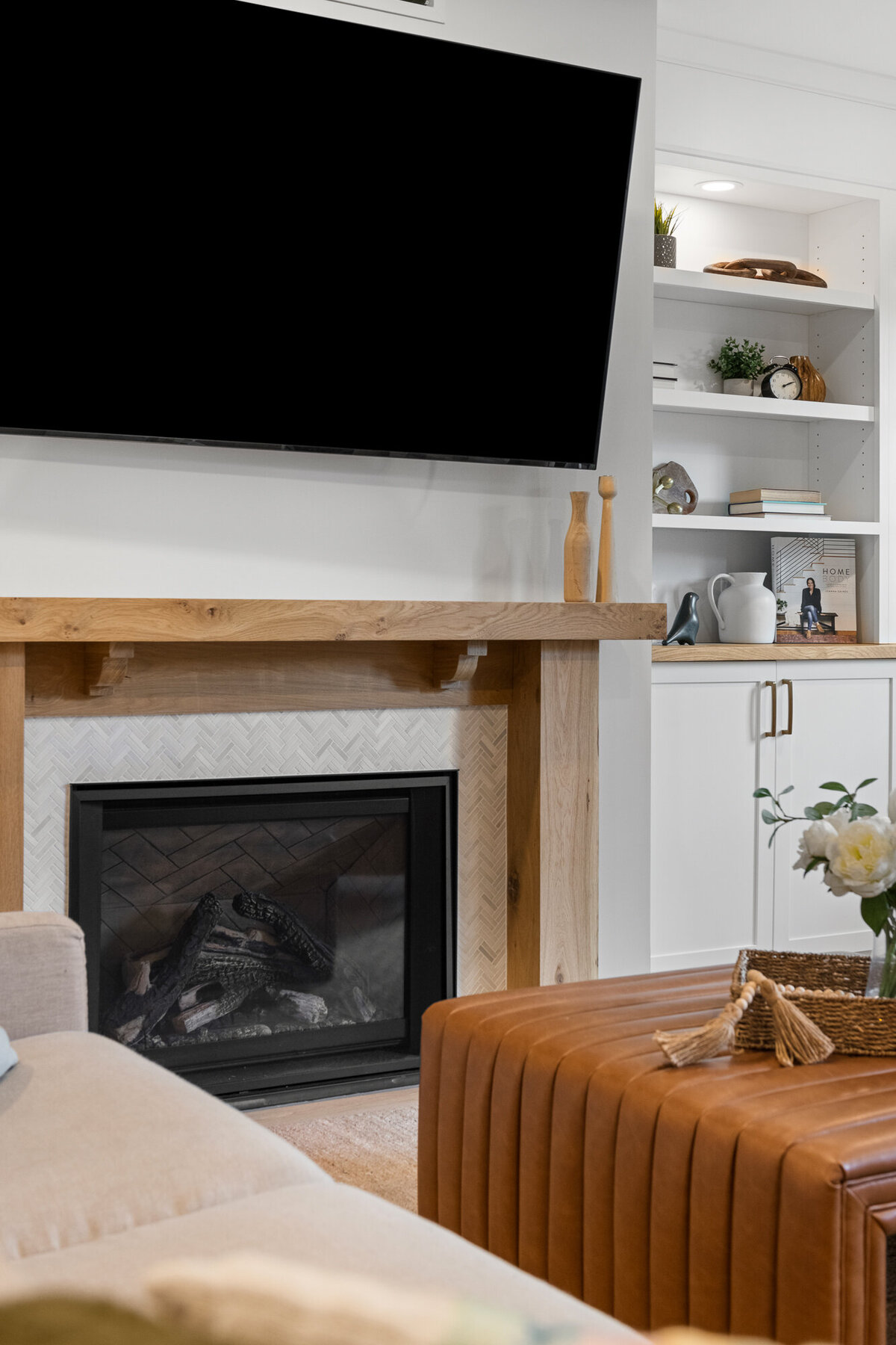 Final image of our ivory marble kitchen and interior design project.