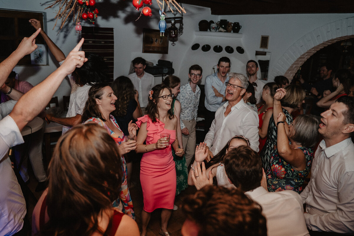 british-hungarian-wedding_byblankakatko-68