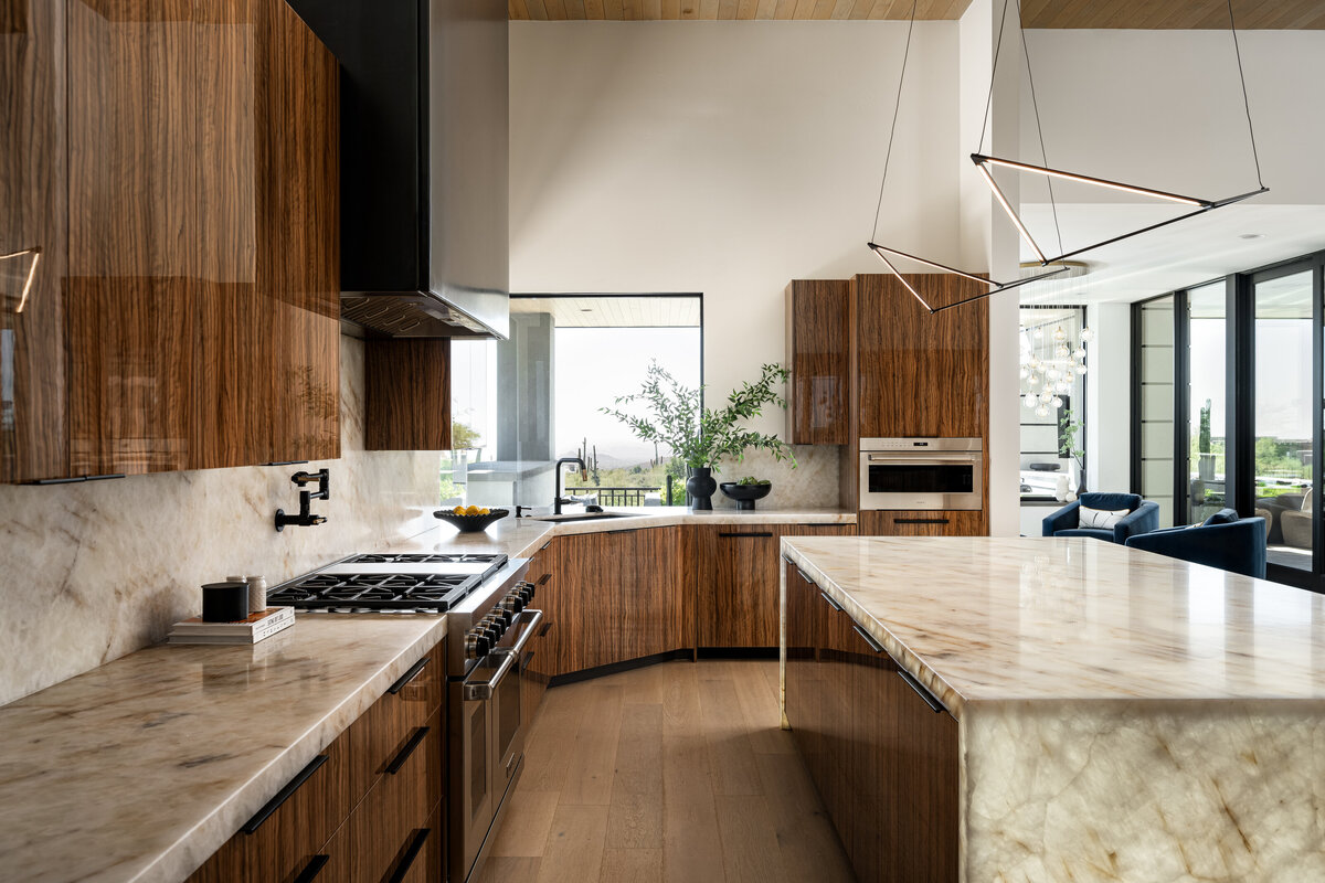 SA8 - 42069 N 105th St-18