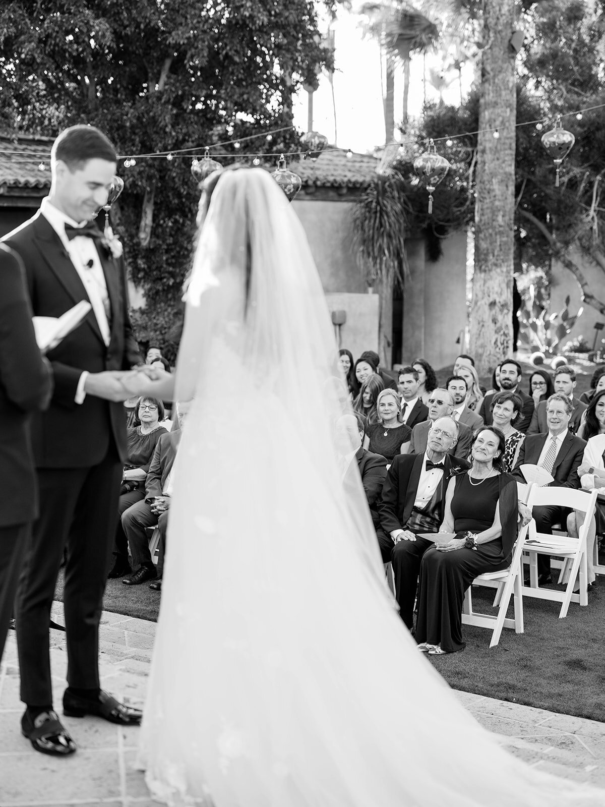 Scottsdale-Wedding-Photographers-The-Royal-Palms-Weddings-46