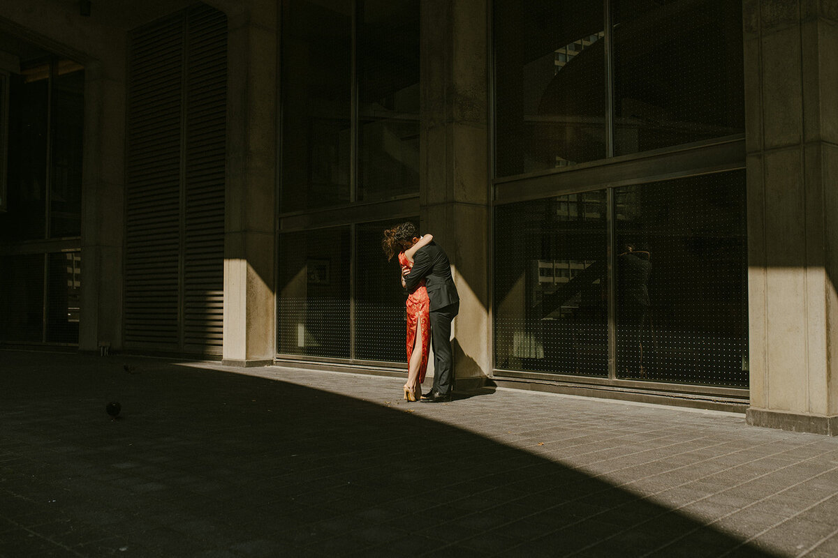 toronto-city-elopement-city-hall-ttc-subway-sugar-beach-fun-romantic-sumer-wedding-2747