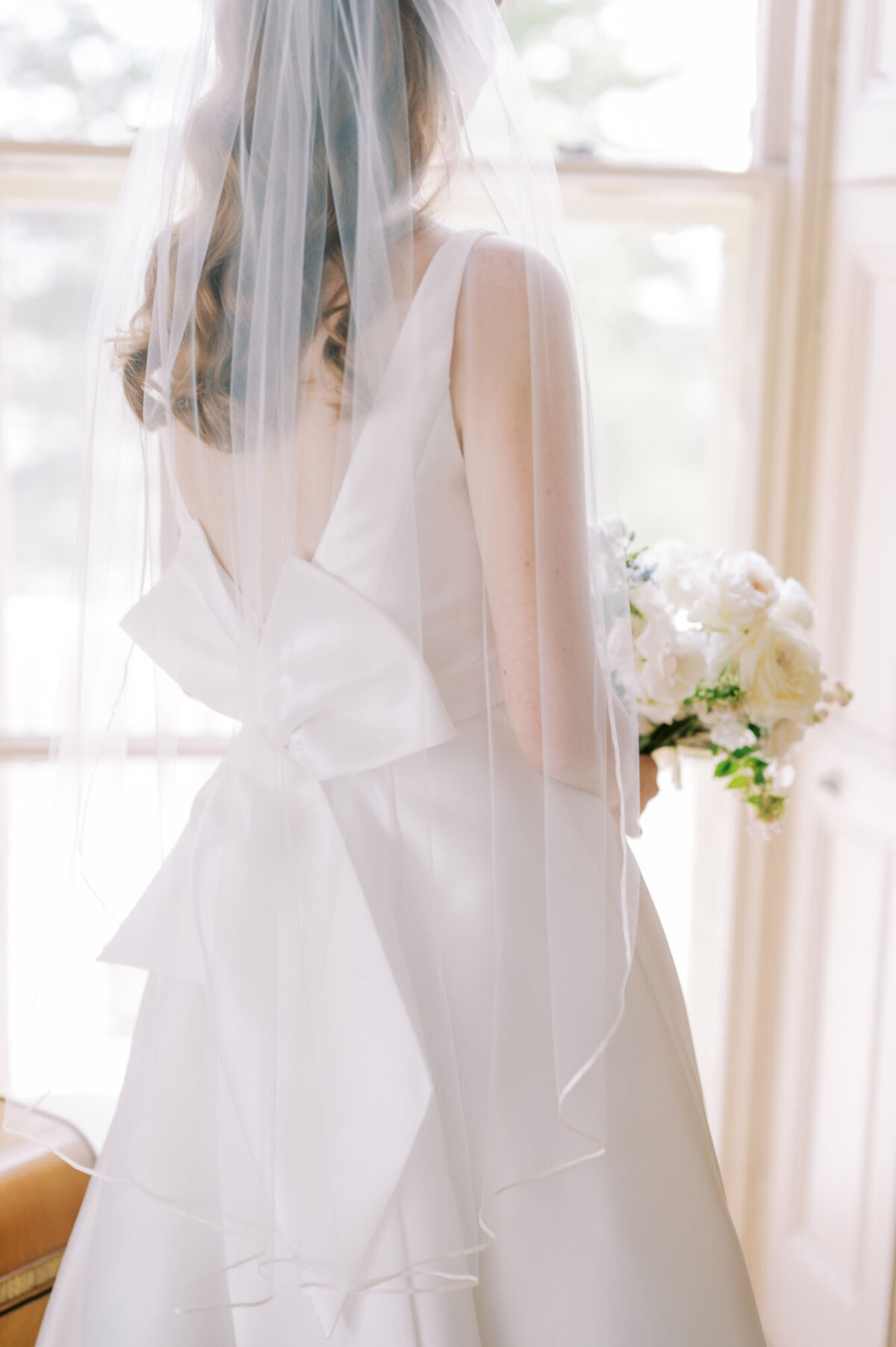 jaclyn-fisher-events-planning-romantic-riverfront-garden-wedding-in-philadelphia-31