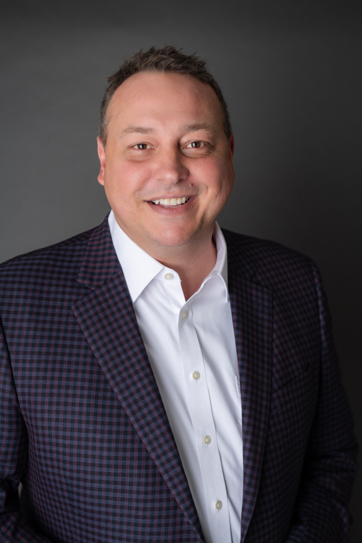 Make a lasting first impression with a polished, professional headshot at Nicole Mele Photography | The Studio in North Haven, CT. Ideal for LinkedIn, business websites, and corporate branding, our headshots reflect confidence and professionalism. Schedule your session today!