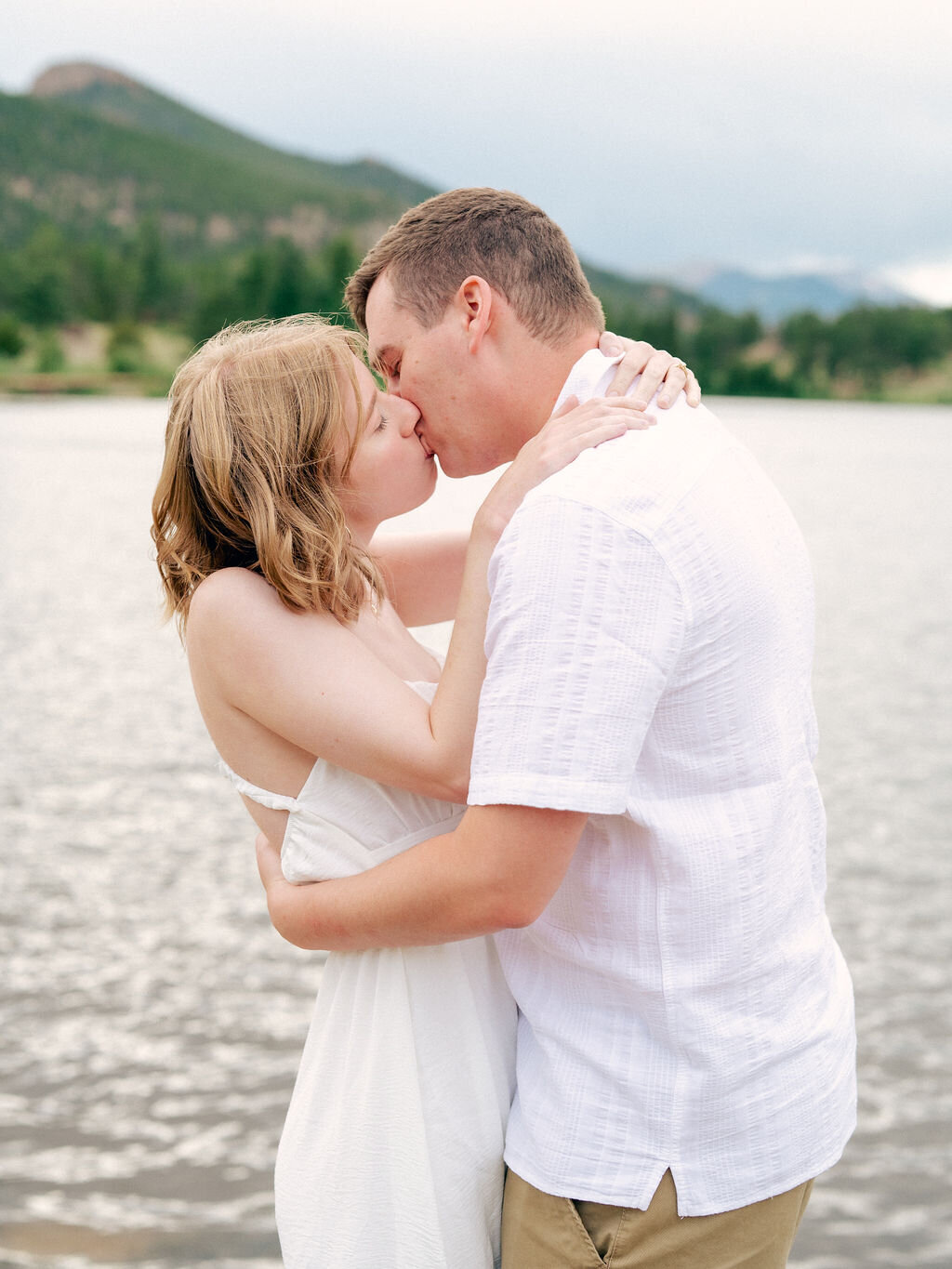 Estes Park Couple Photographer