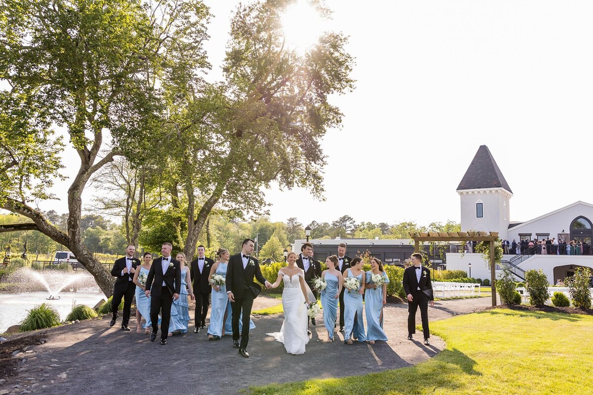wedding-party-renault-winery