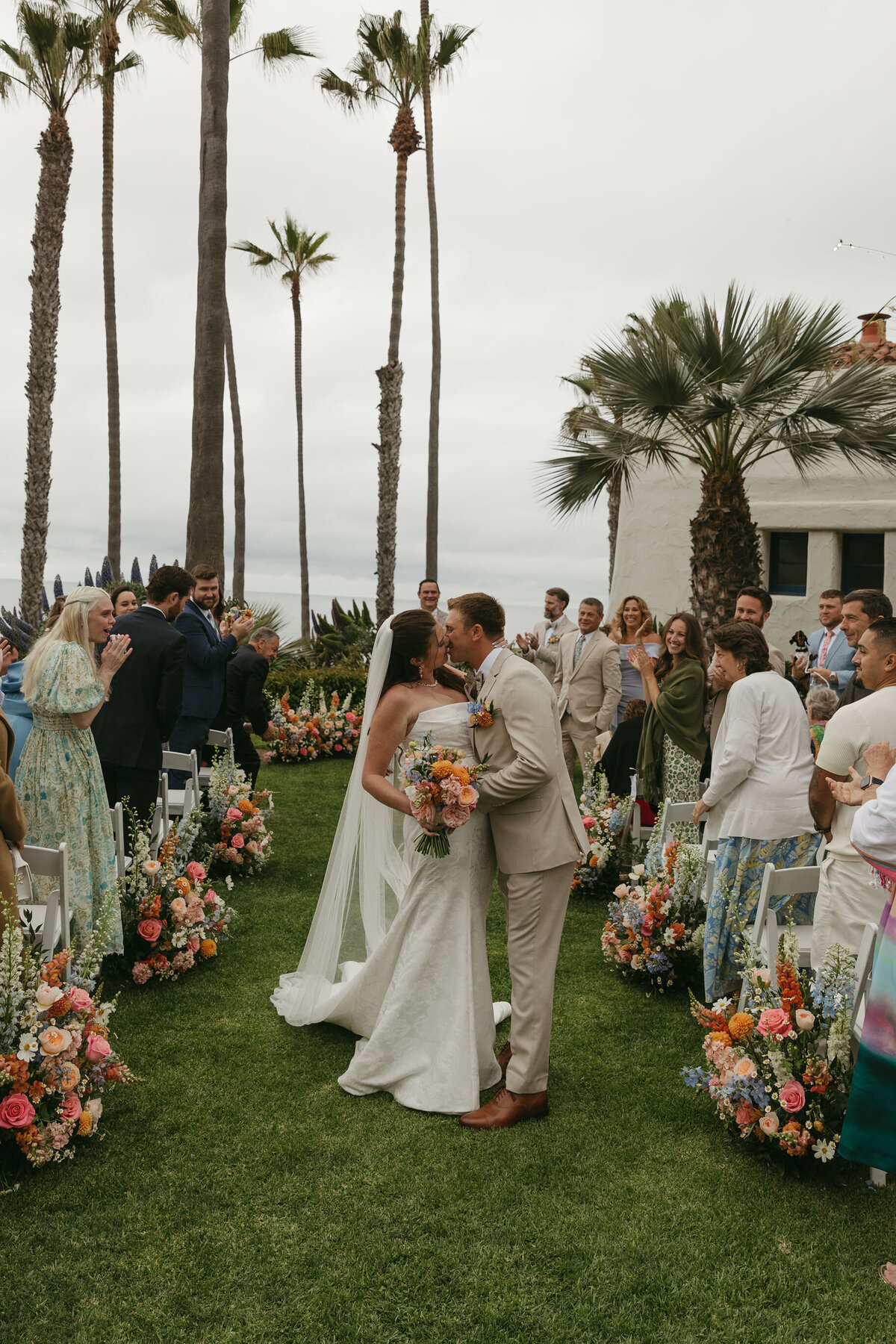 pretty-palm-leaf-event-co-rebekan-and-ben-wedding-ole-hanson-13