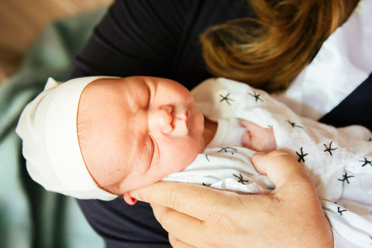 Newborn and Maternity Photographer Cle Elum Washington