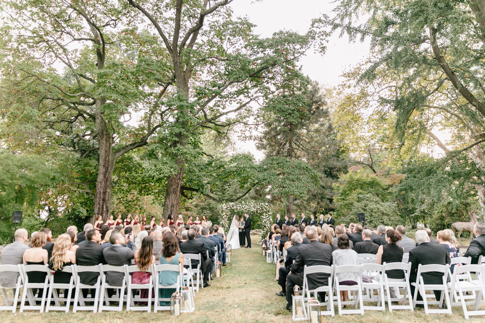 340-Emily-Wren-Photography-Romantic-Ethereal-Glen-Foerd-Wedding