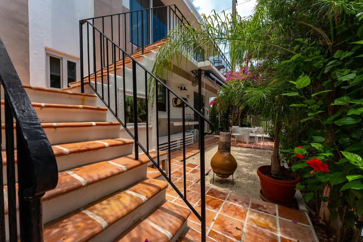 Patio 1 (2)