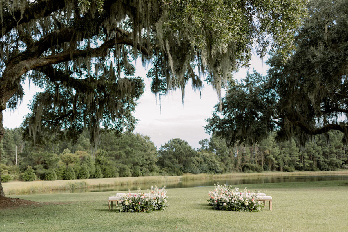 Charleston Elopement Planning | Intimate and Romantic Elopements with Styled Elopements ™ by Pure Luxe Bride.