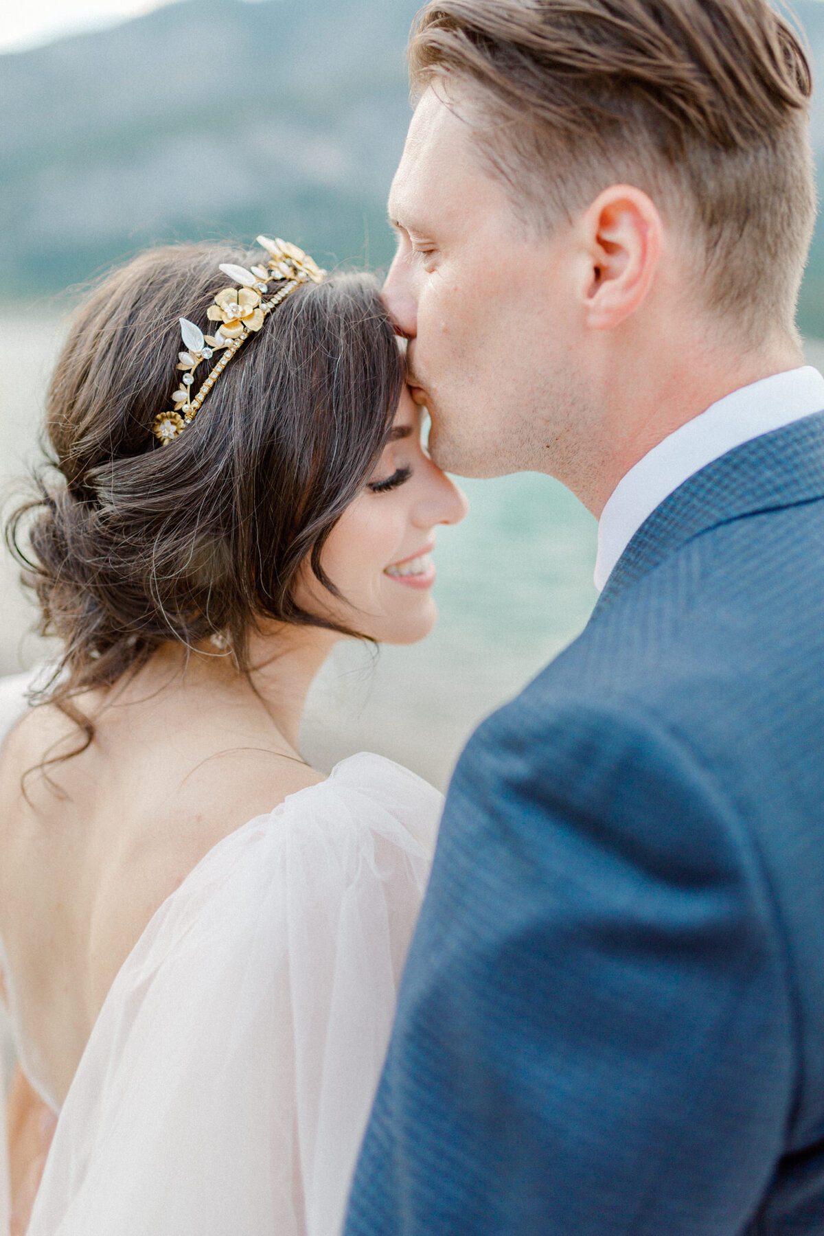 Elegant and modern bridal hair and makeup by Bellamore Beauty, feminine Calgary hair and makeup artist, featured on the Brontë Bride Vendor Guide.