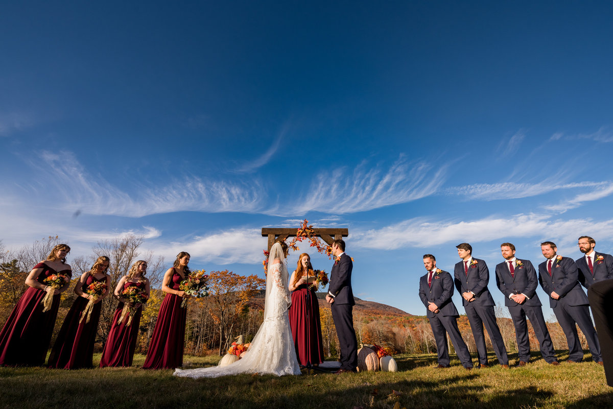 NH wedding outdoor venue for ceremony during fall