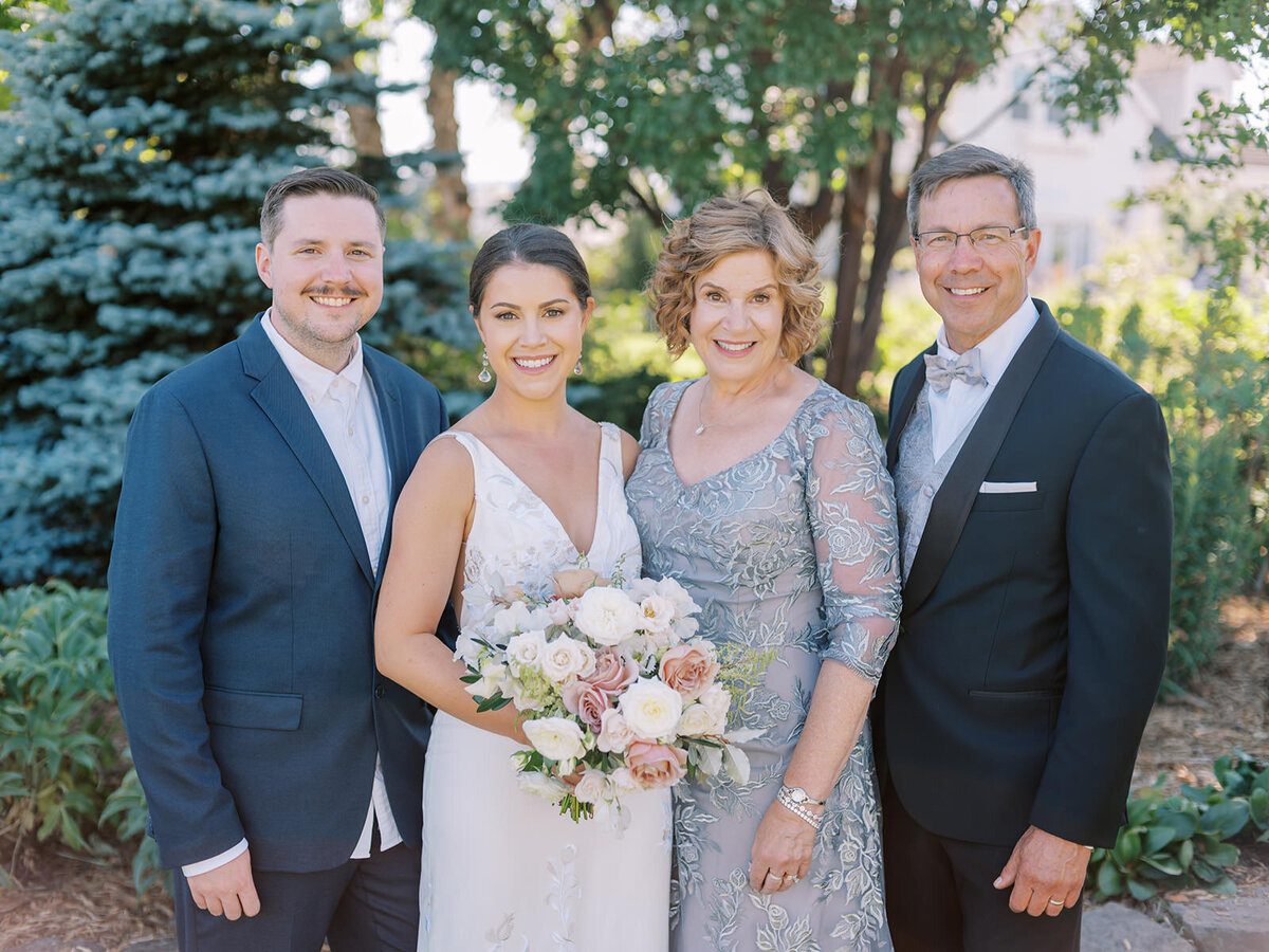 Carlos-Hernandez-Photography-Megan-Trevor-Wedding-Portland-Oregon-223