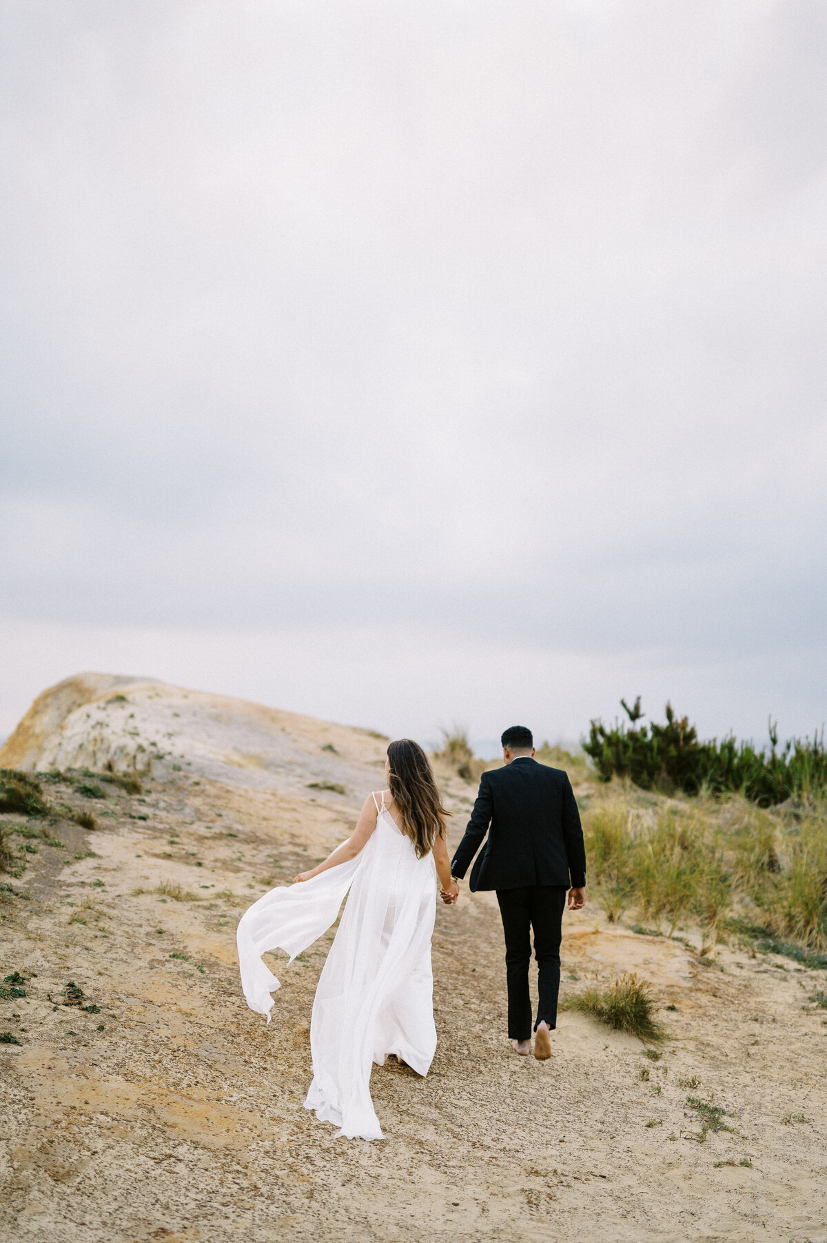 cape-kiwanda-oregon-elopement-14