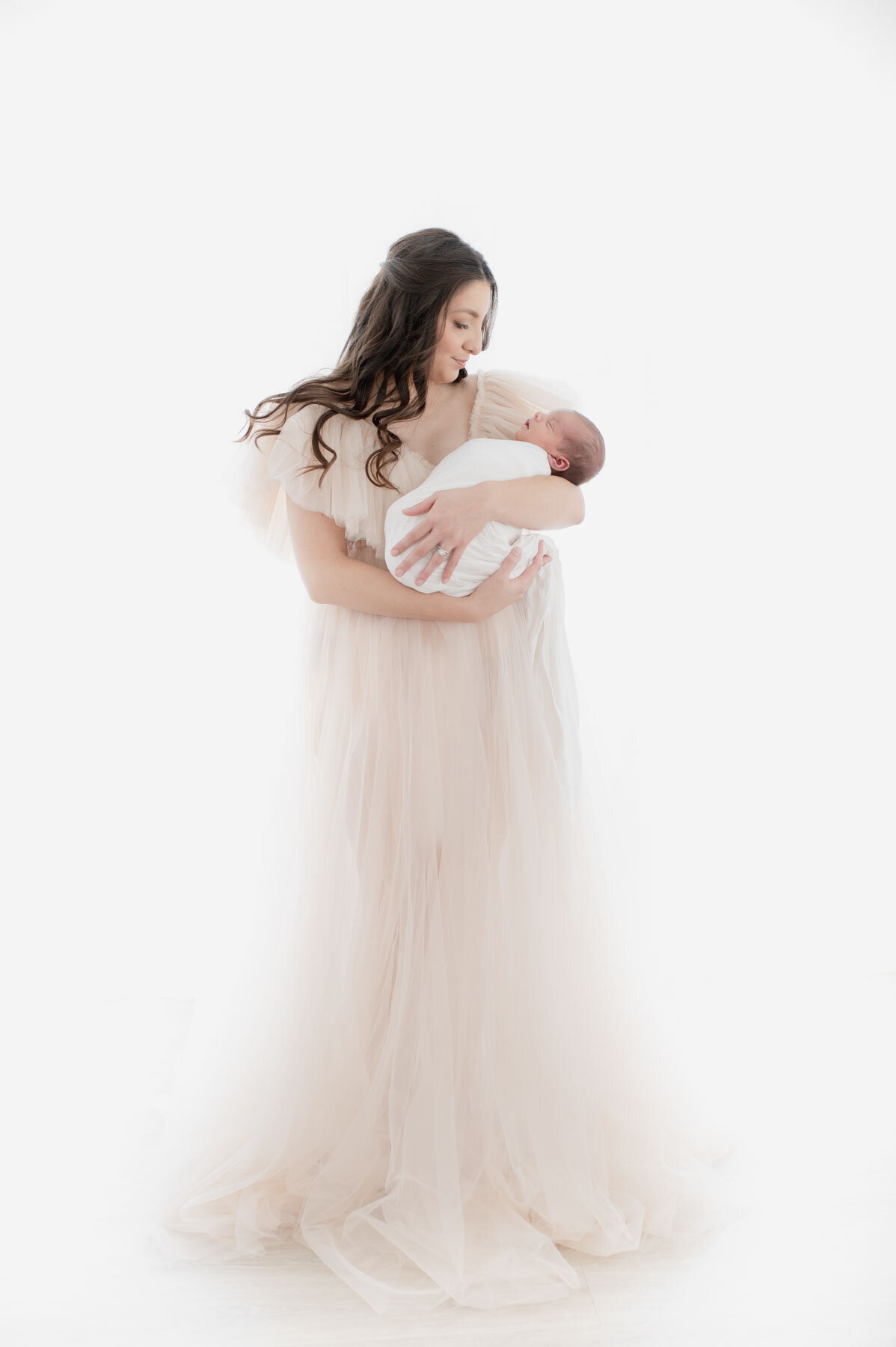 Austin-Newborn-Photographer-36