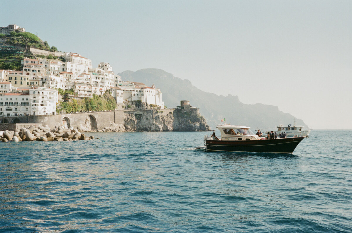 Molly-Carr-Photography-Luxury-Wedding-Photographer-Destination-Wedding-Photography-Hotel-Caruso-Ravello-Amalfi-Coast-36