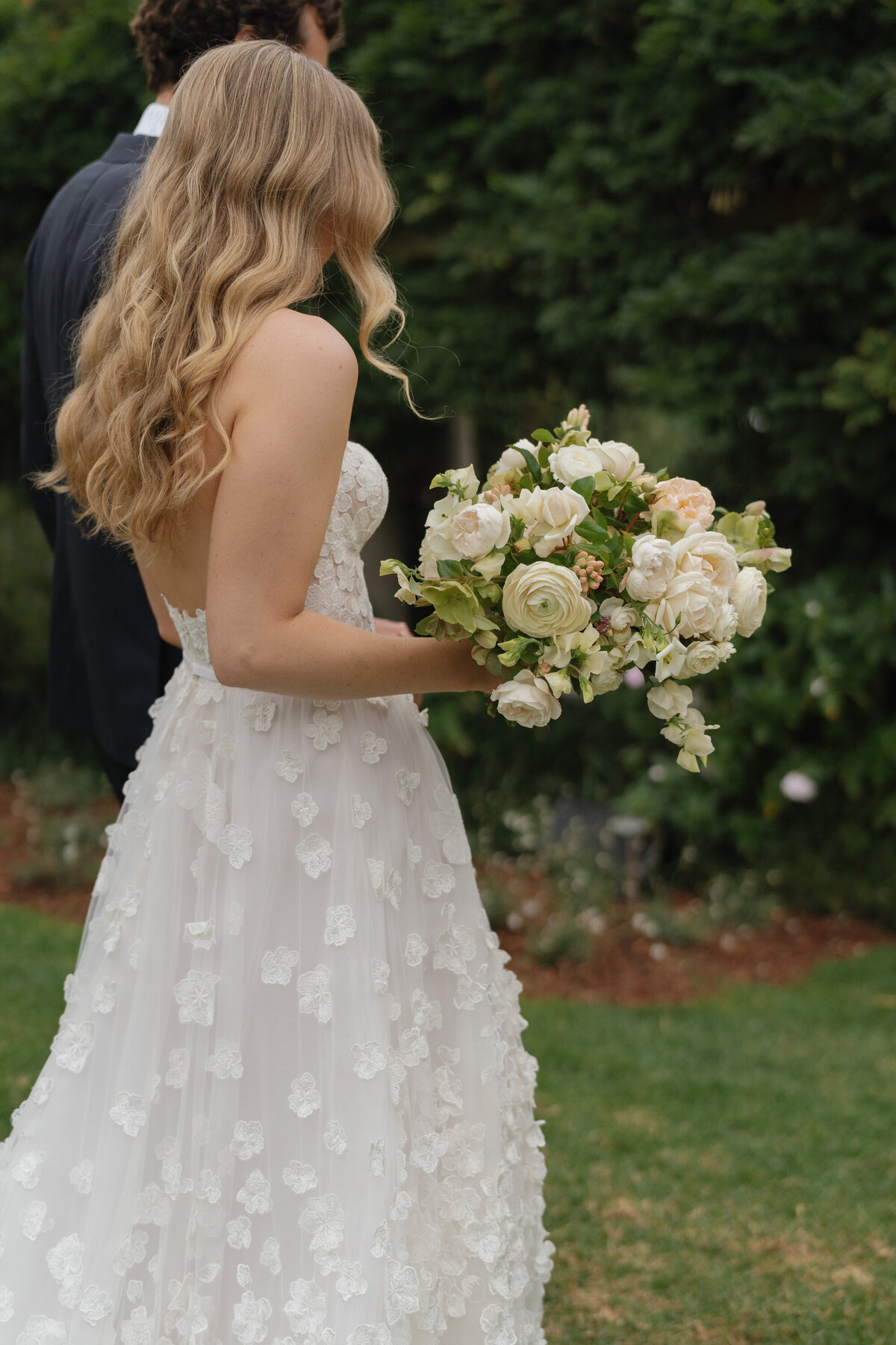 35-KatieandAlexWeddingPreview