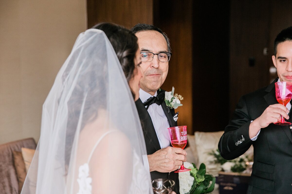 Toronto-Shangri-la-Wedding-Photographer-LauraClarkePhotos_0016