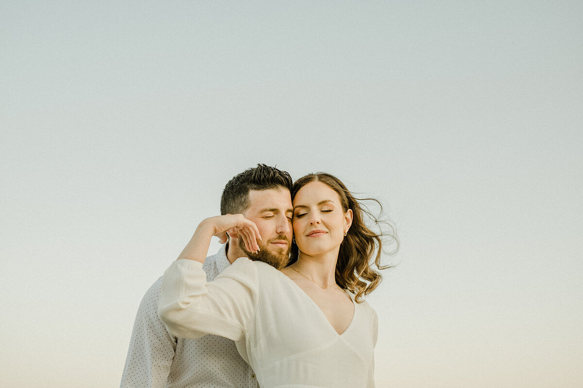 a-toront-engagement-session-queen-street-east-the-beaches-summer-fun-whimsical-romantic-2227