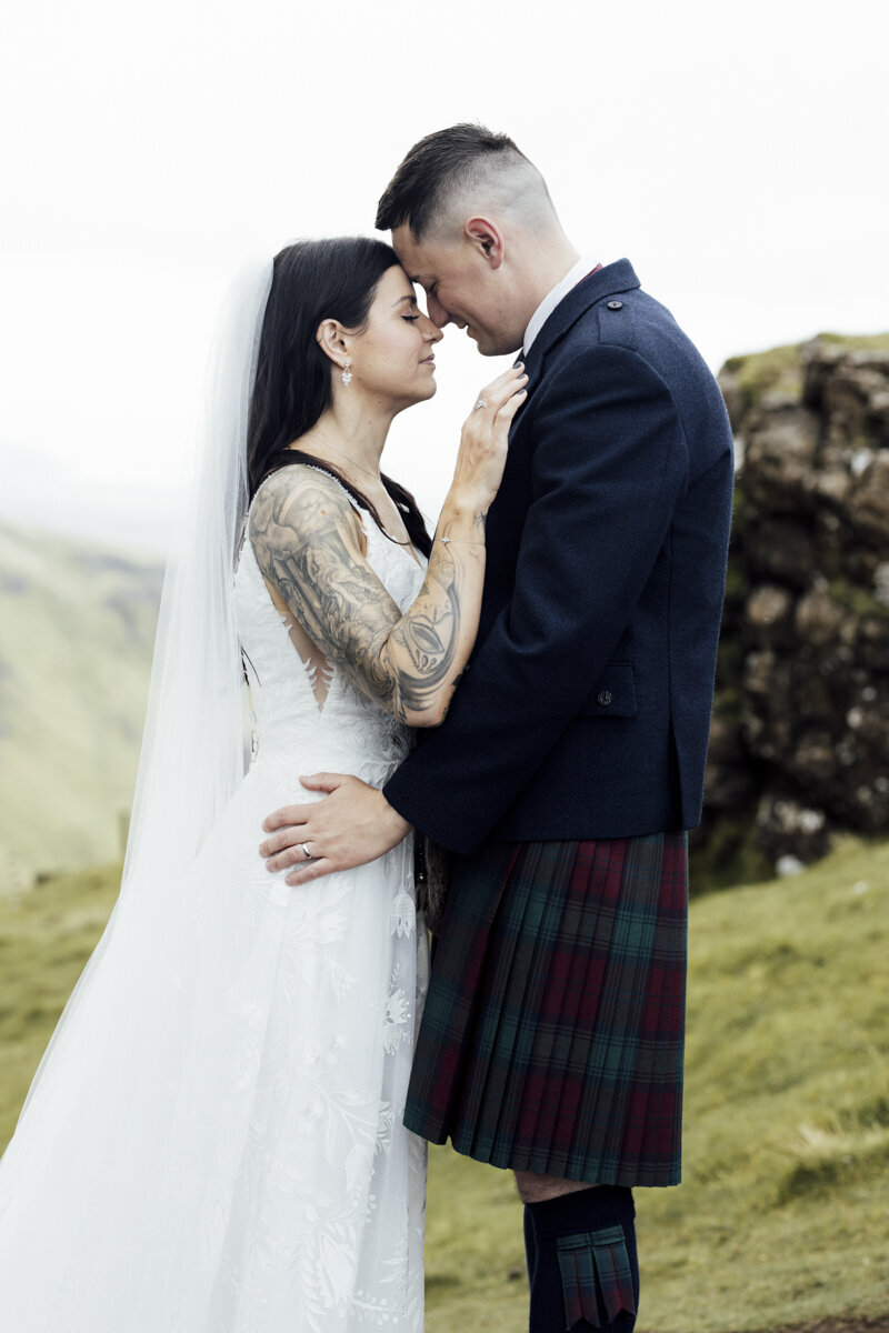 Liminal-Wonderland-Scottish-Skye-Wedding-Photographer023
