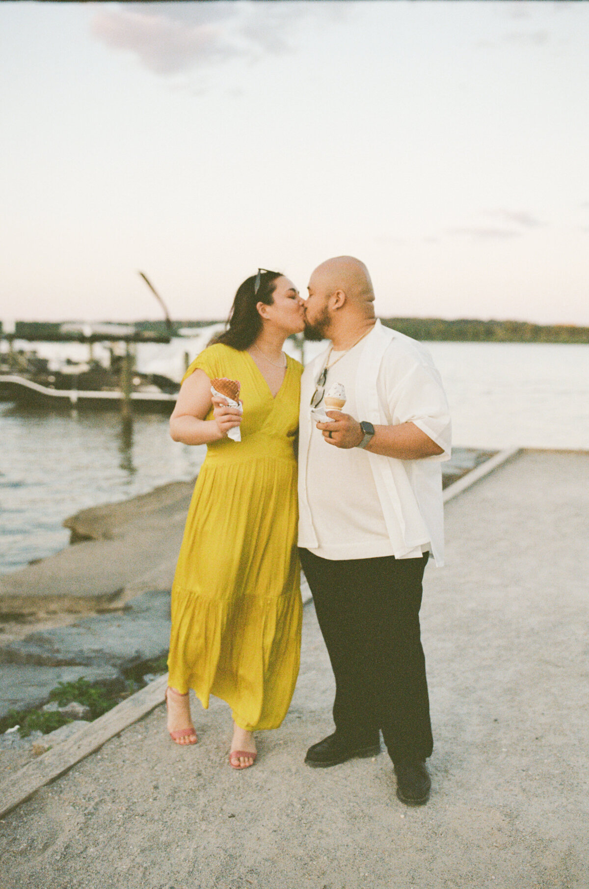 alexandria-engagement-session-film-32