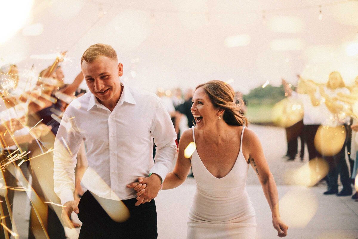 Columbus-Ohio-Wedding-Photographer-Jenna-Rosalie-Photography-59