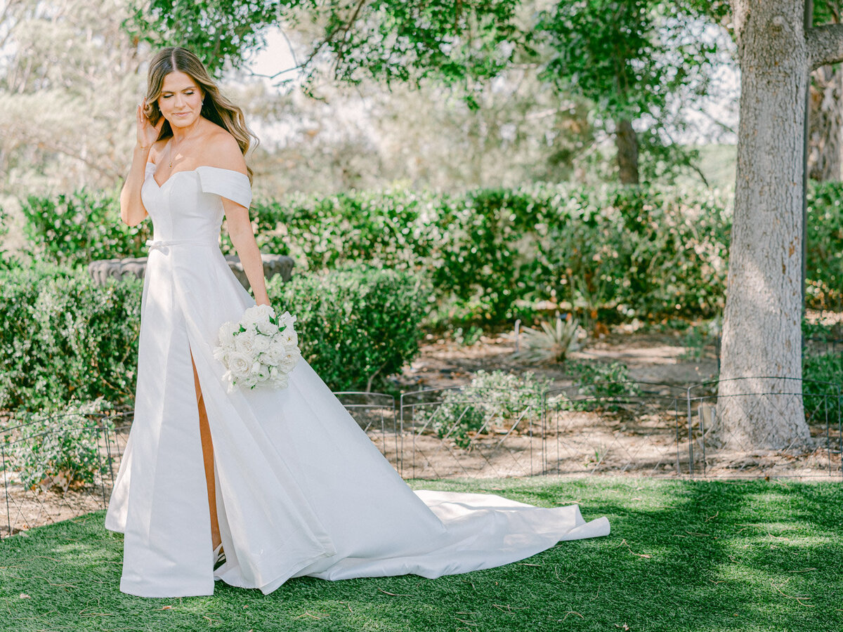 A breathtaking Destination Wedding, where Adam + Bianca exchanged vows against the backdrop at Luxury Estate in San Diego Falkner Winery captured with a timeless, editorial eye by Michael Asmussen Photography, an internationally recognized destination wedding photographer specializing in luxury celebrations. Explore more of Michael’s work in Orange County, Palm Desert, Los Angeles, San Diego, Tokyo Japan, Las Vegas, Seoul and beyond.
