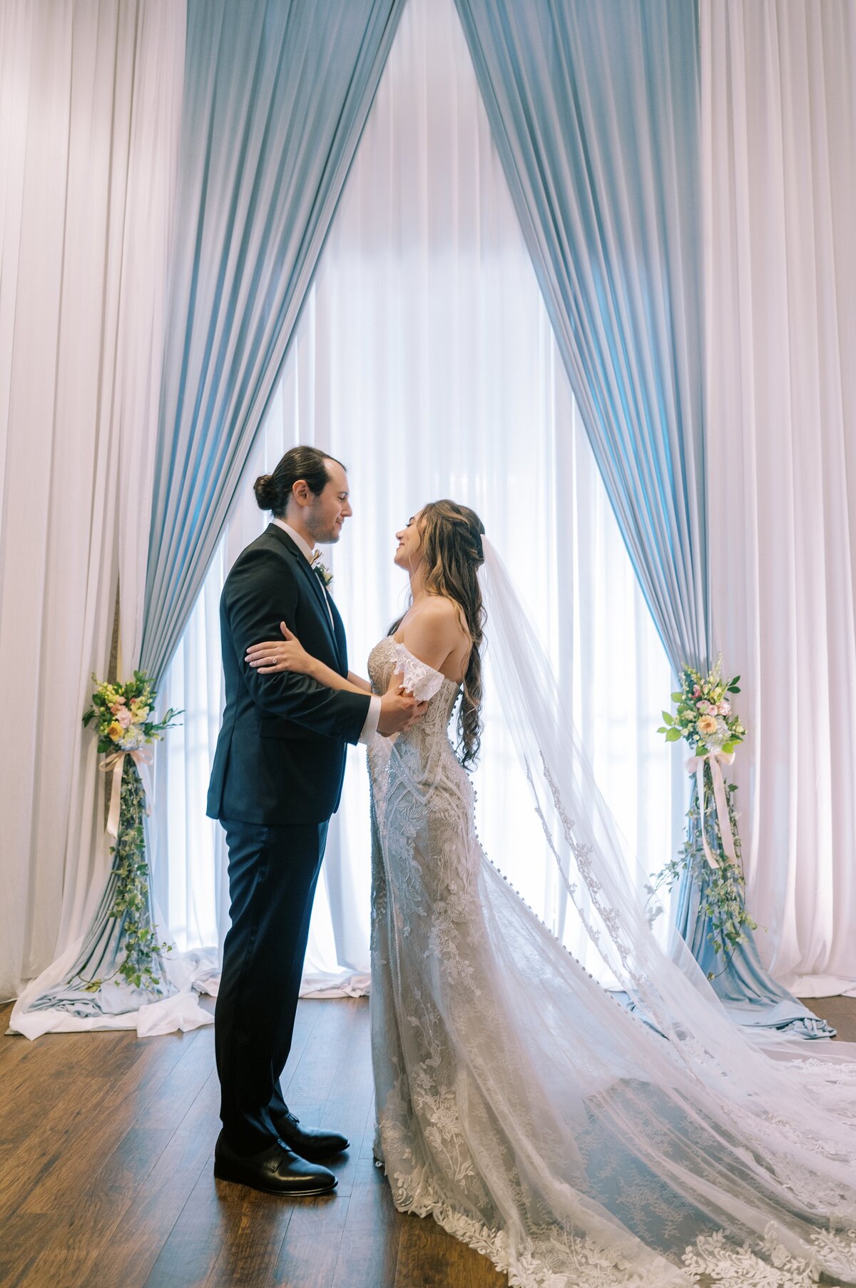 Lauren + John - Burrit on the Mountain Wedding-20