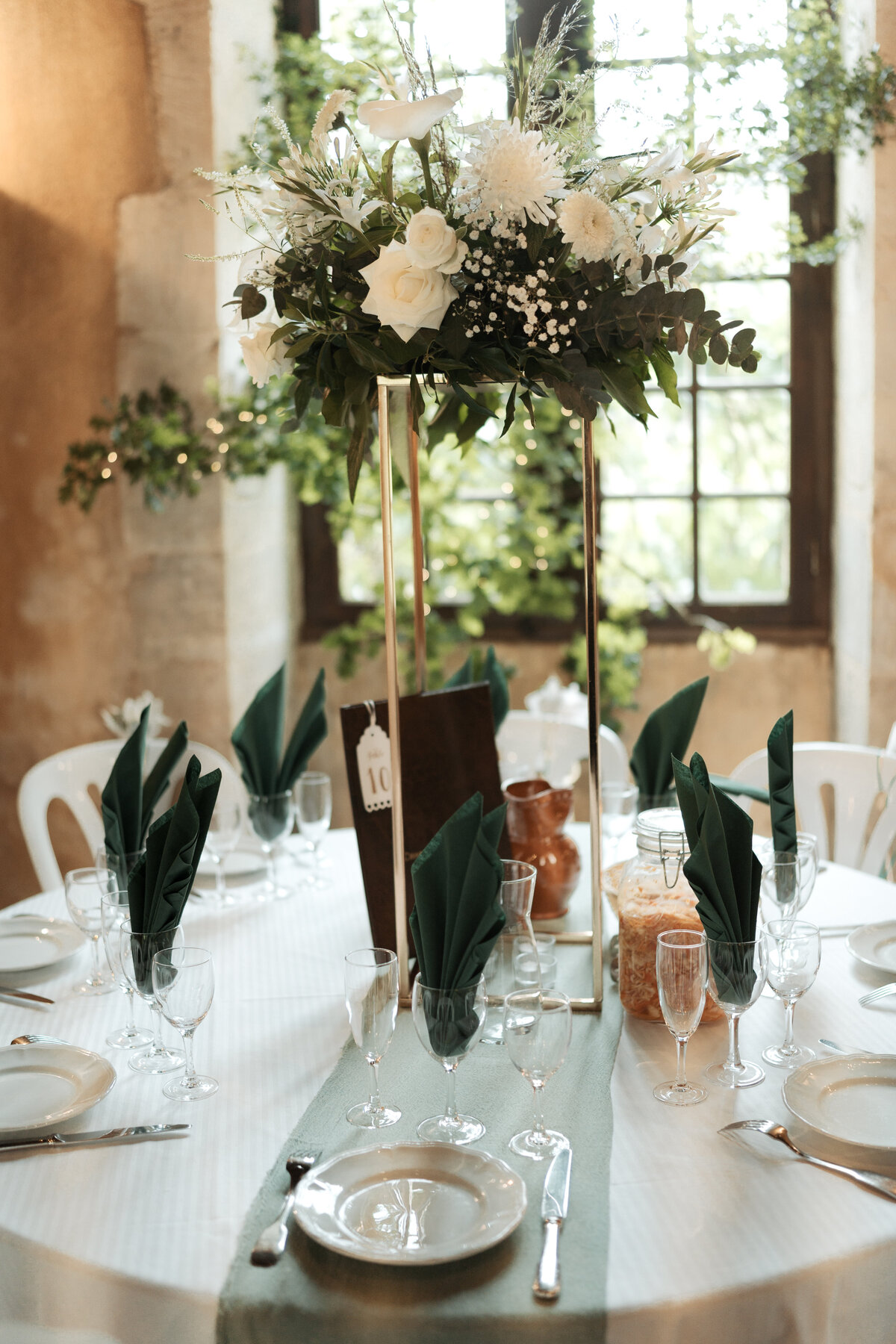 destination europe wedding photographer france bourgogne nievre aurore poupon-40