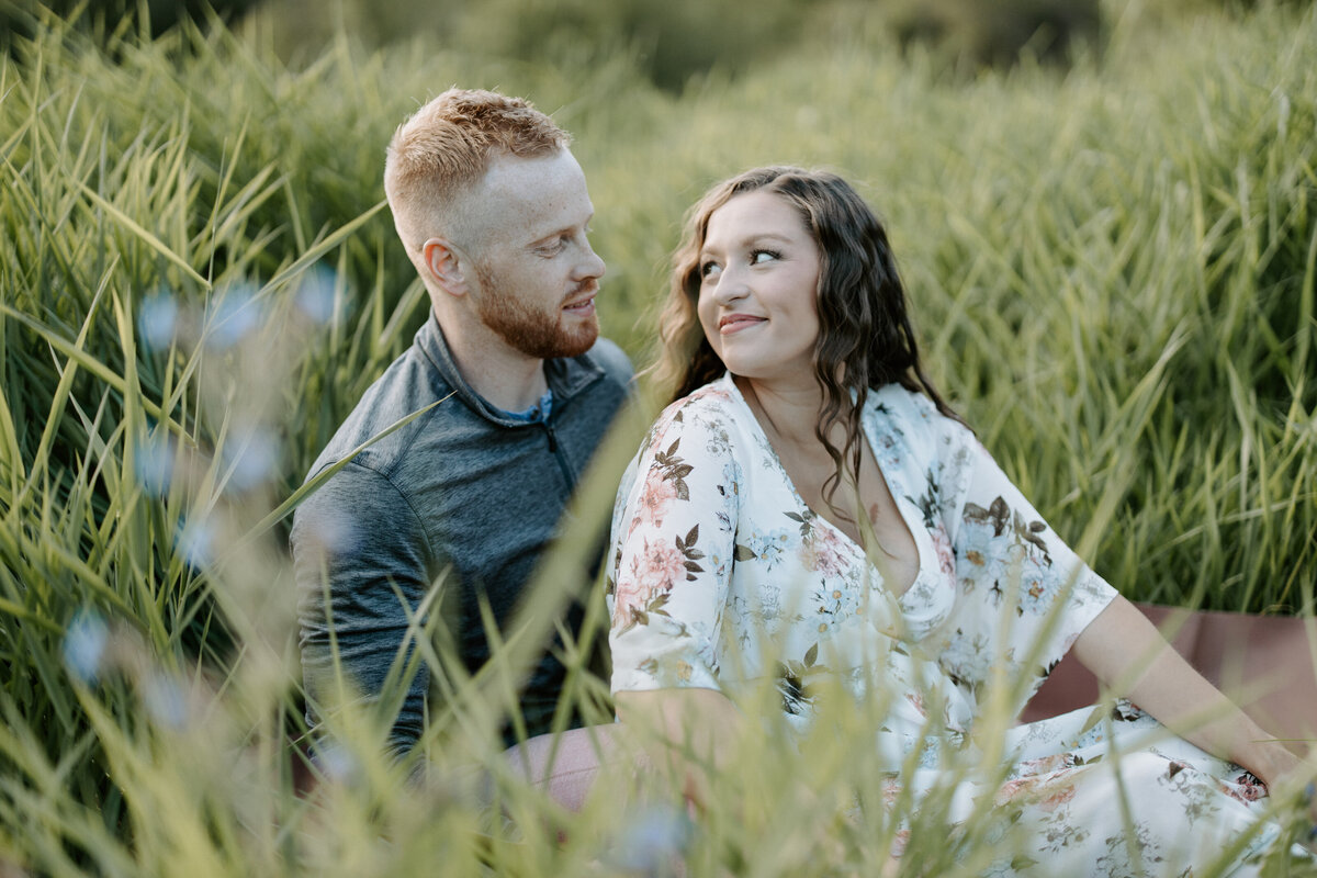 Seattle based motherhood, newborn and family photographer.