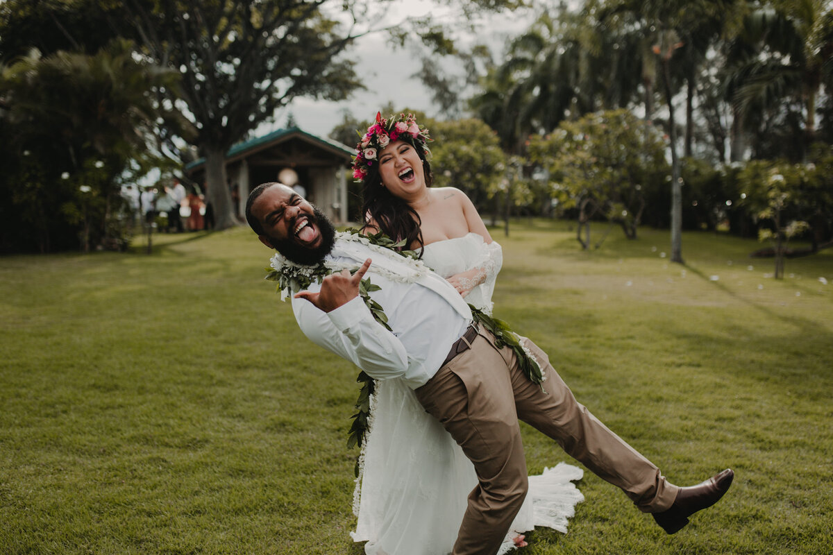 Oahu-Wedding-Photographer-00147