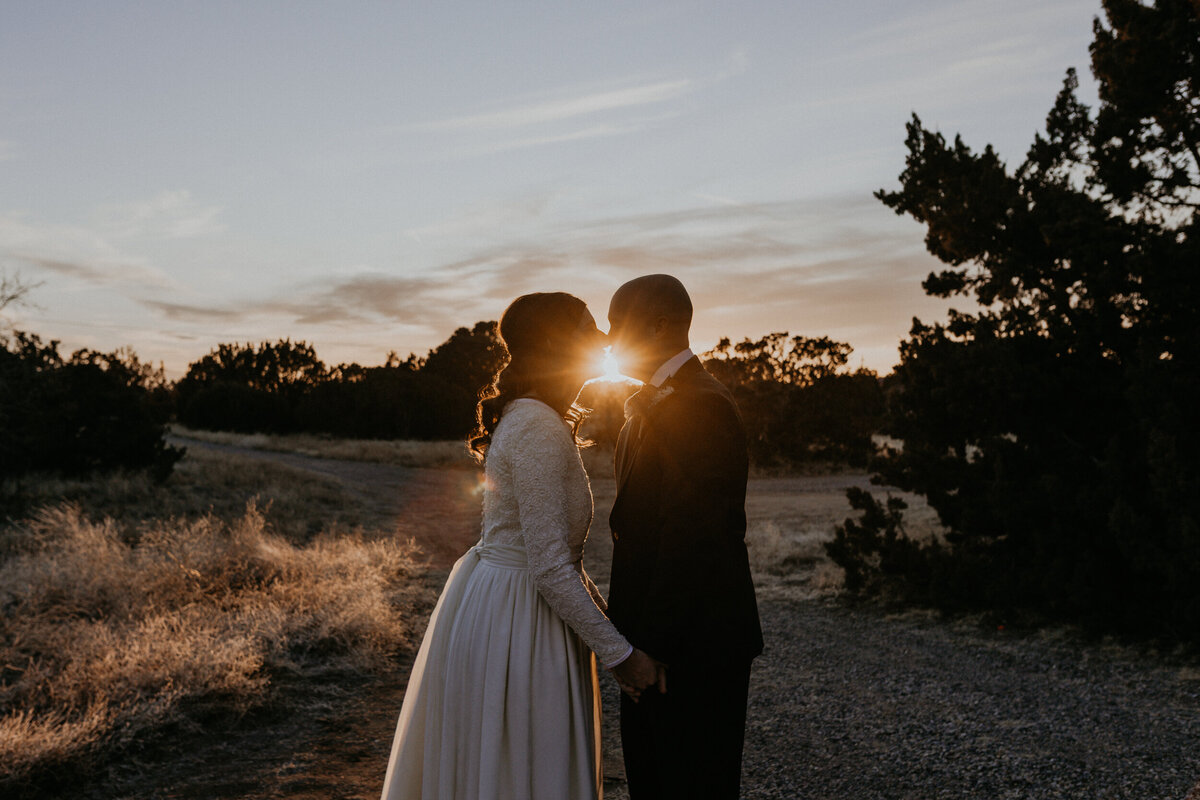 air-bnb-intimate-wedding-santa-fe-new-mexico-68