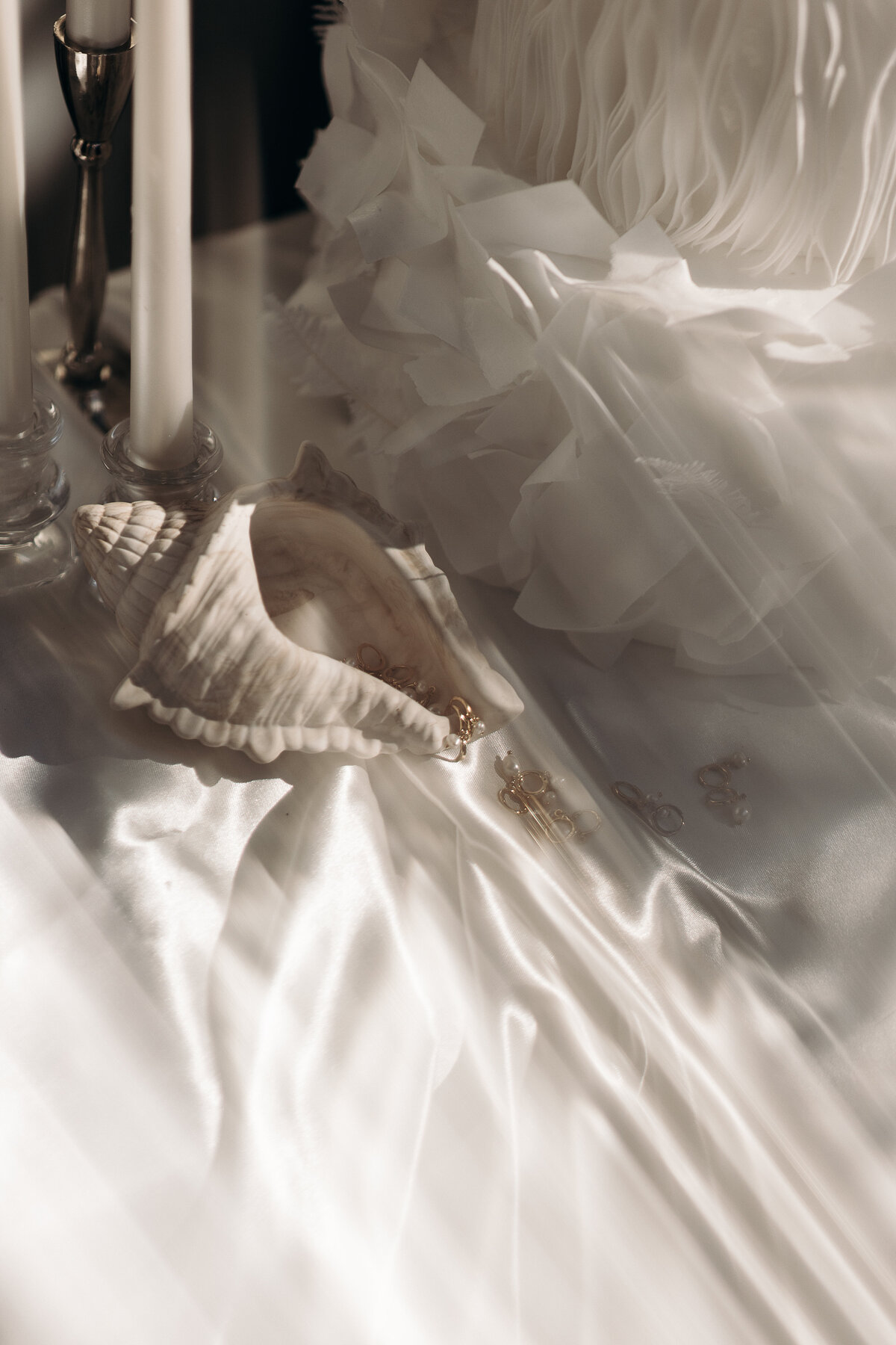 TANGERINE11-MONOCHROME-WEDDINGCAKE-11