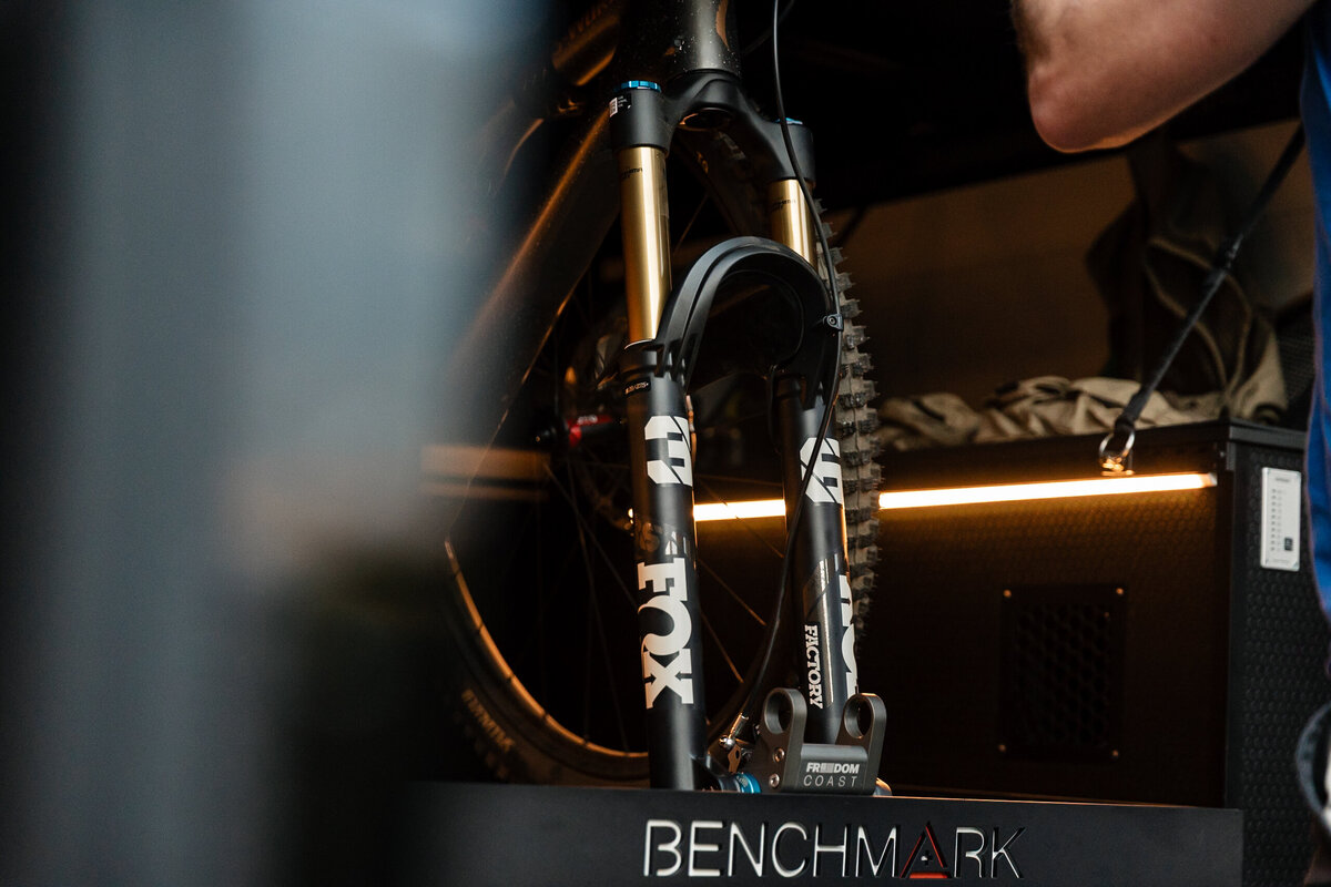 4_WooleyBugger250829_BMV_SlowFastcreative_1770