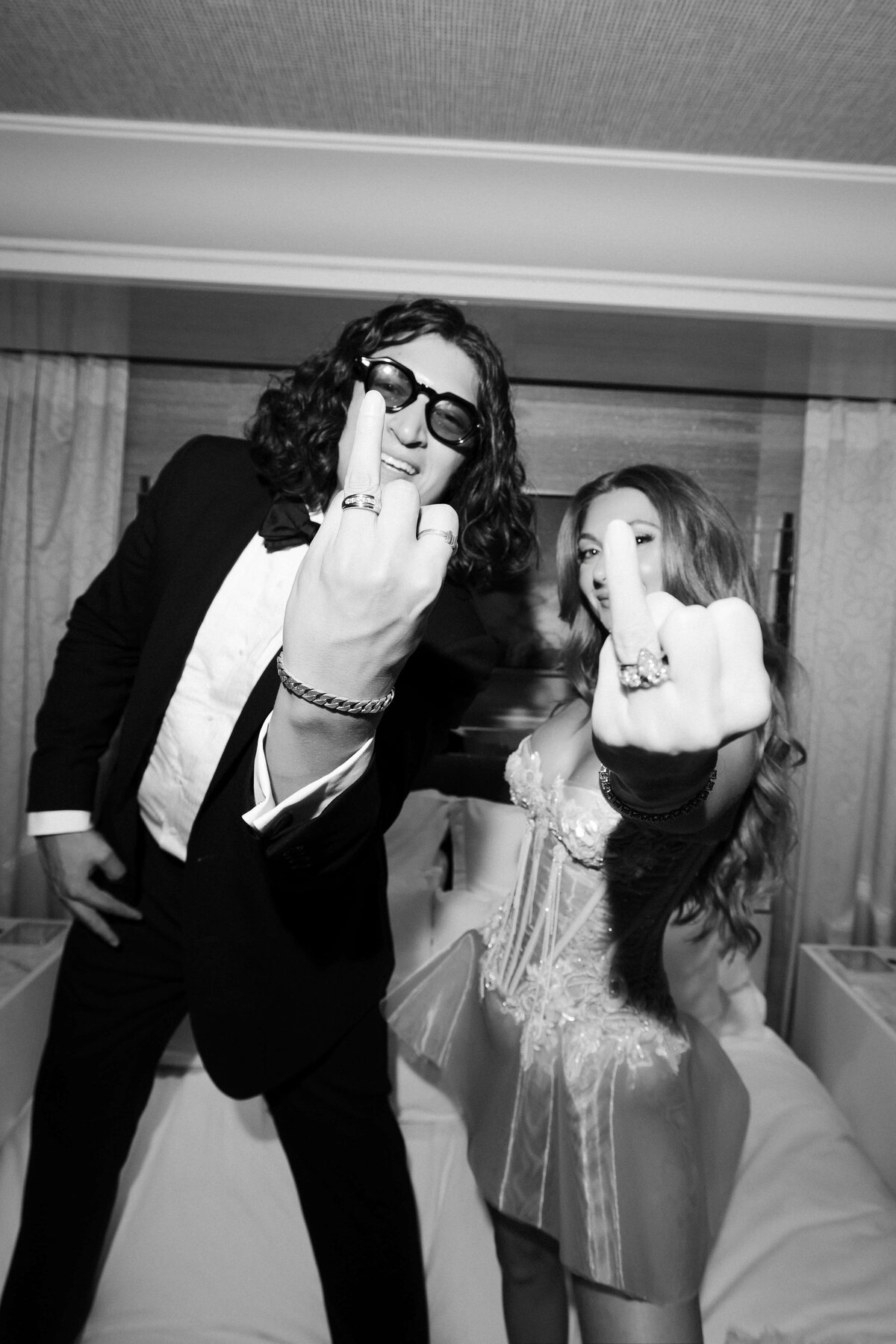 84_riskyexposure_shoshana-kyle_las-vegas-elopement-photography
