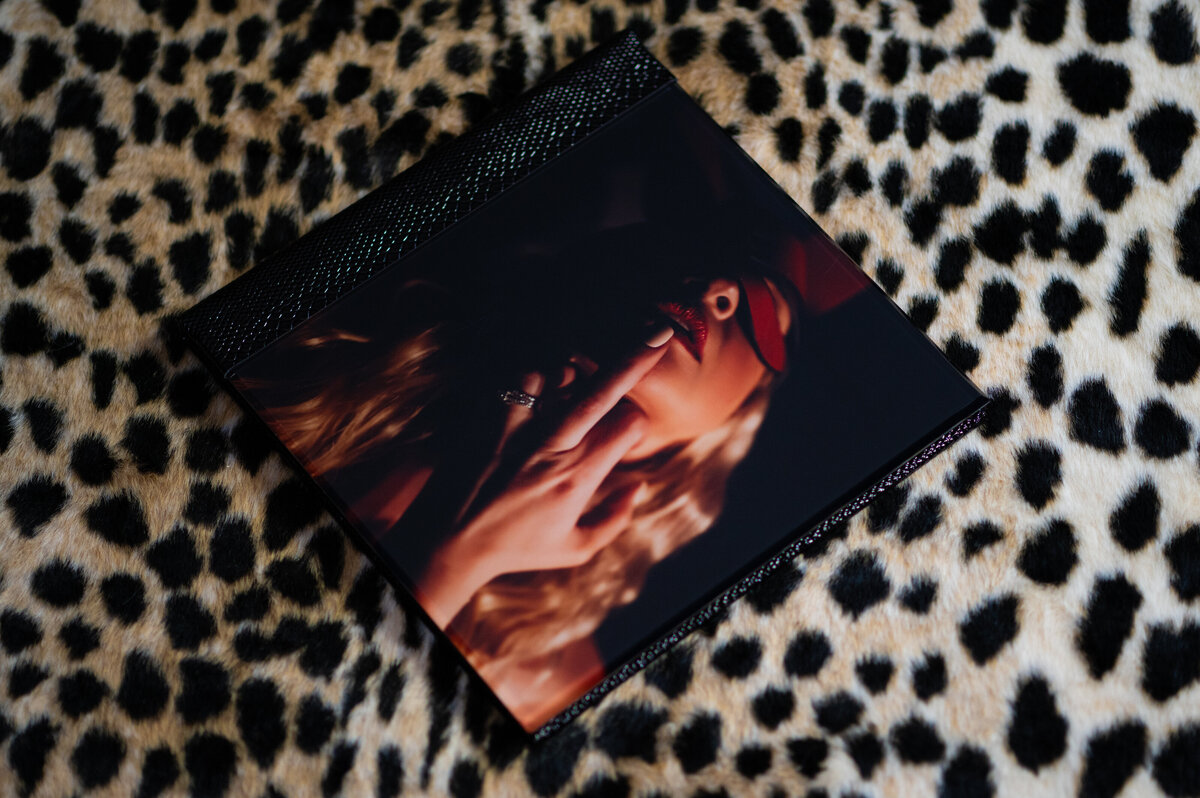 Deluxe Album offered by Purdy K Photo