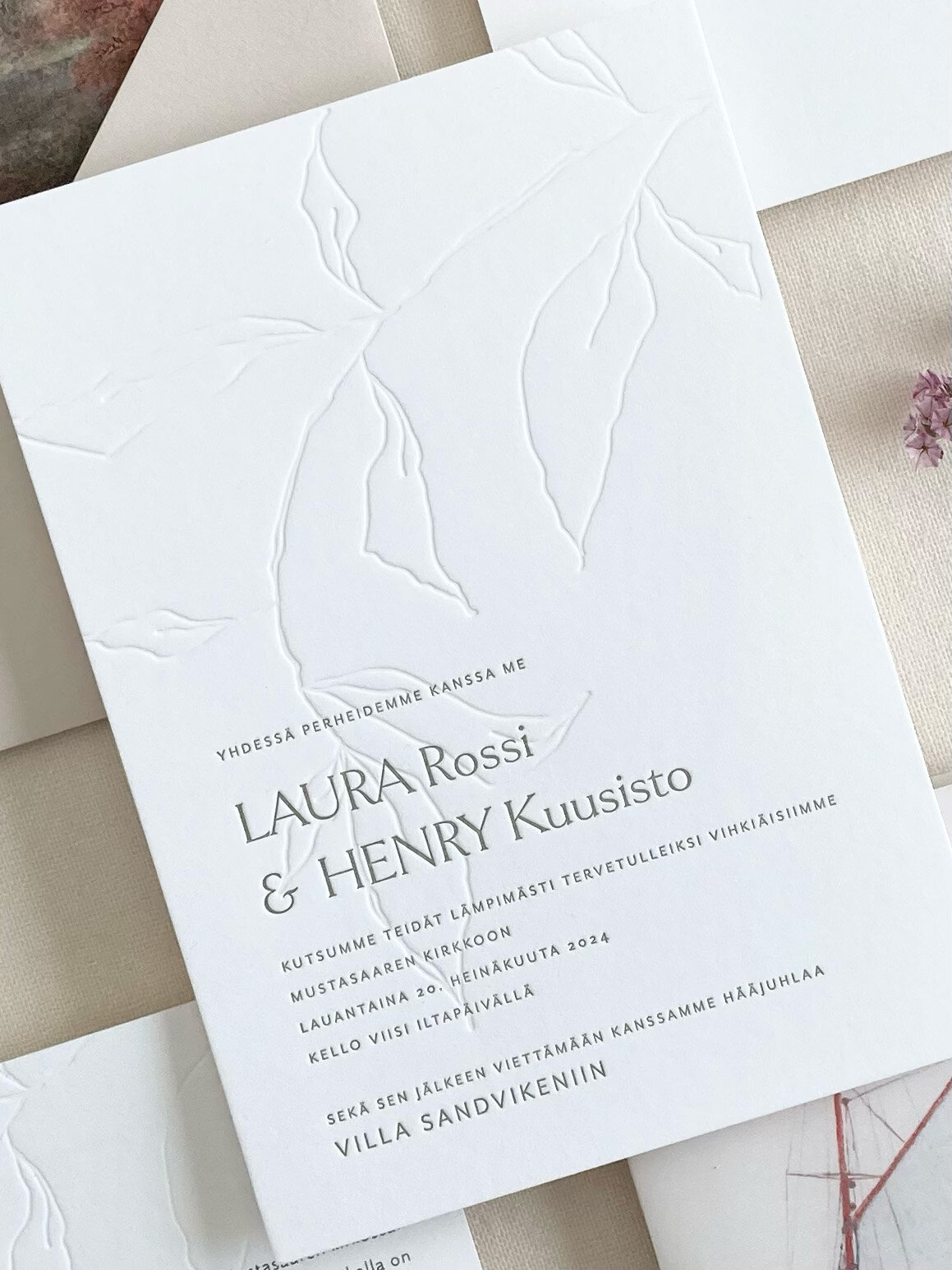 Garden foliage invite
